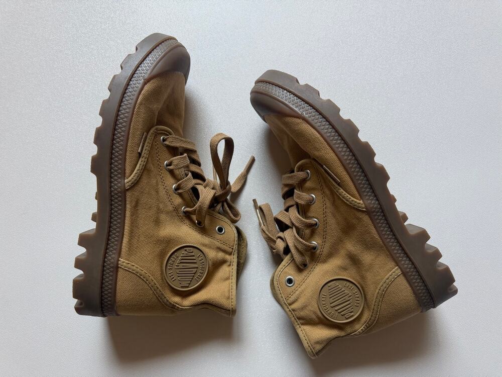 Palladium Men's Woodlin Tan Khaki Pampa Hi Canvas Military-Inspired Boots Size 8